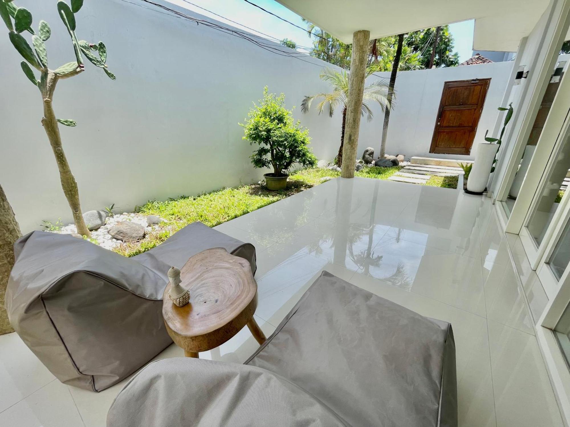 Mila's Villa Legian (Bali)
