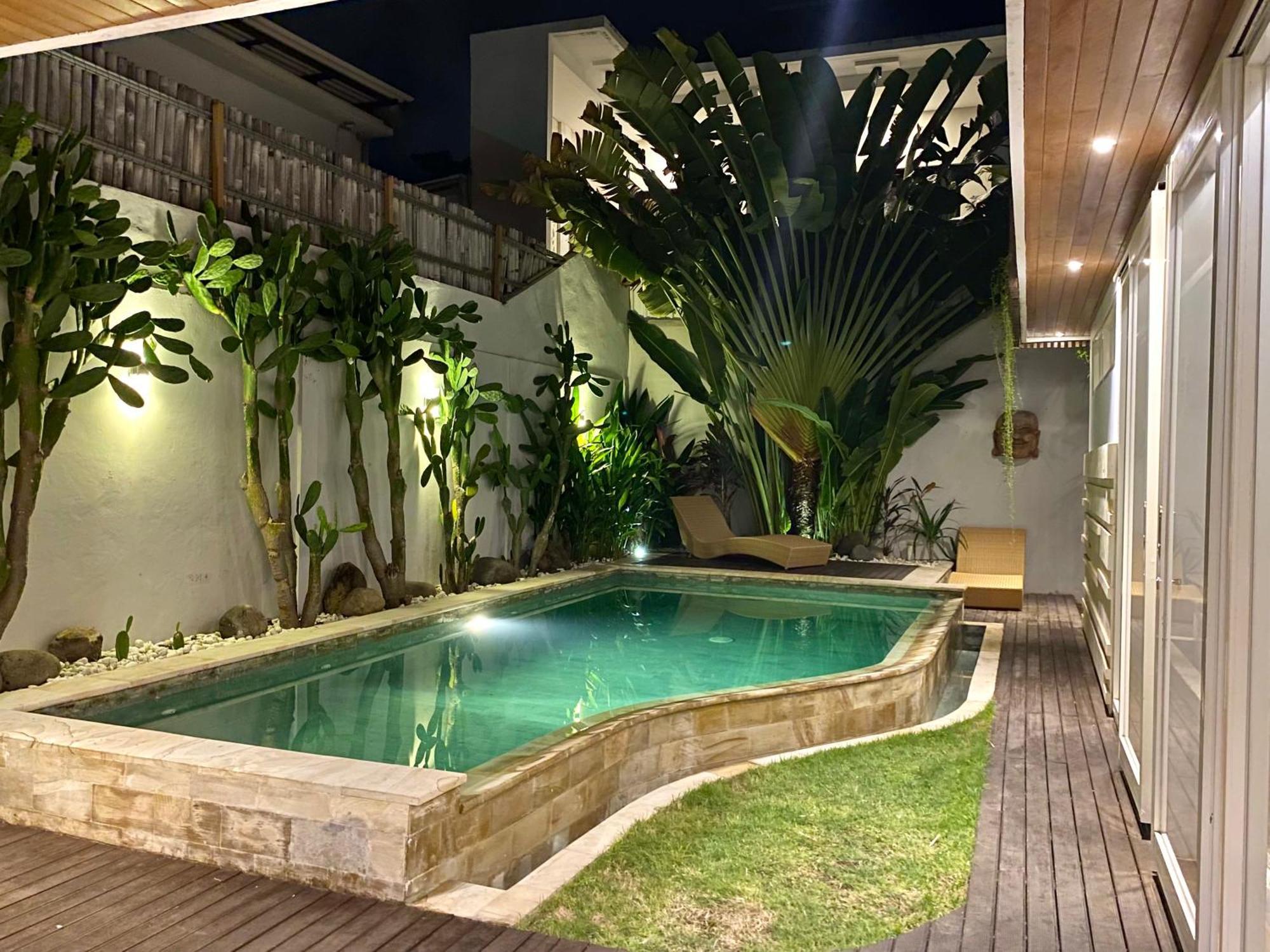 Villa Mila's Legian
